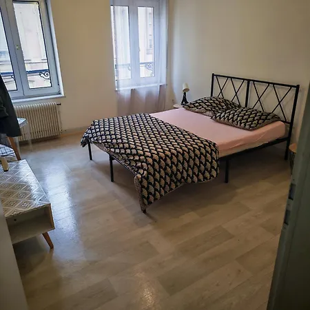 Urban Station Centre *